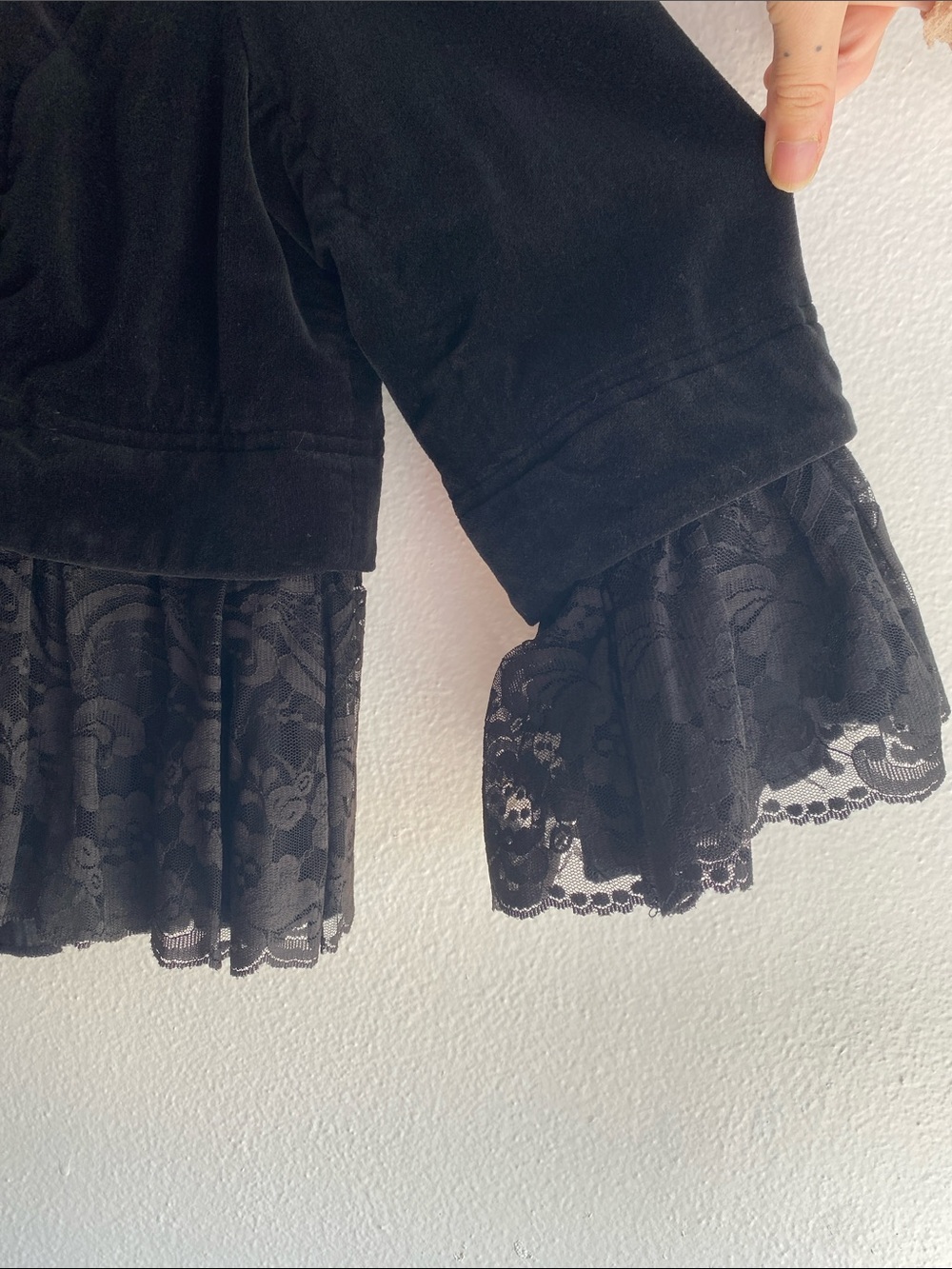INC International Concepts Black Velvet Blazer with Lace Hem Gothic Romance - Picture 4 of 8